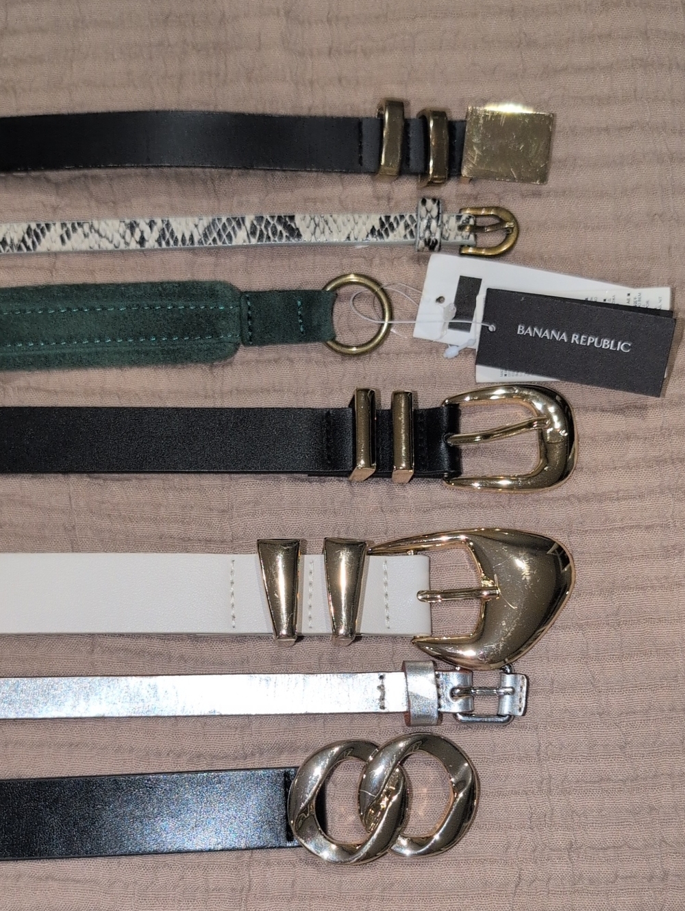 Women's Belt Bundle! Assorted brands.